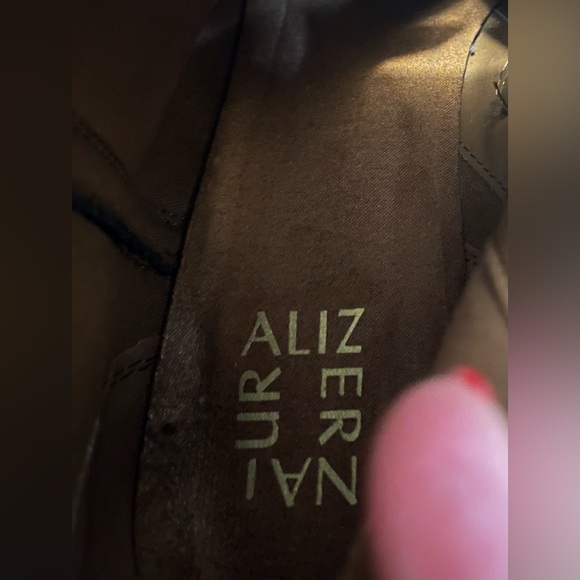 Naturalizer Reagan Brown Ankle Boots size 9.5M - Picture 8 of 13